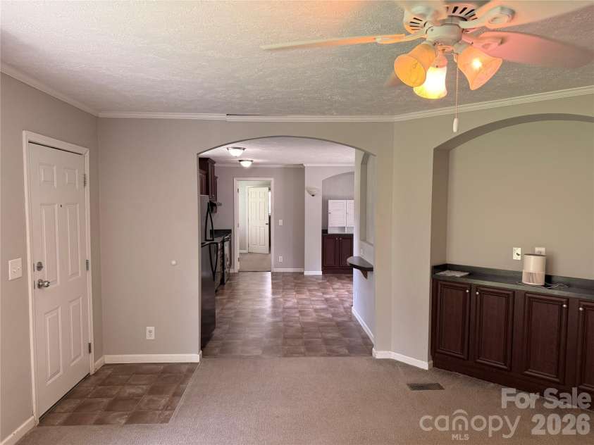 166 Albert Drive, Flat Rock, NC 28731.  MLS# CAR4412574, YatesRealty ID 42037. 