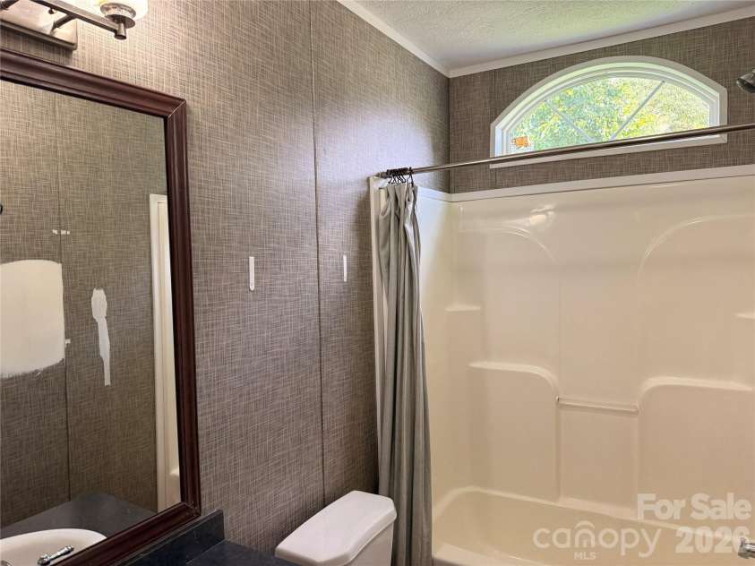 166 Albert Drive, Flat Rock, NC 28731.  MLS# CAR4412574, YatesRealty ID 42037. 