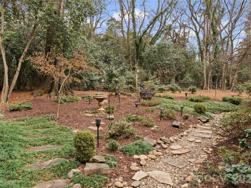 6708 Larrisa Court, Charlotte, NC 28226.  MLS# CAR4349827, YatesRealty ID 4204. 