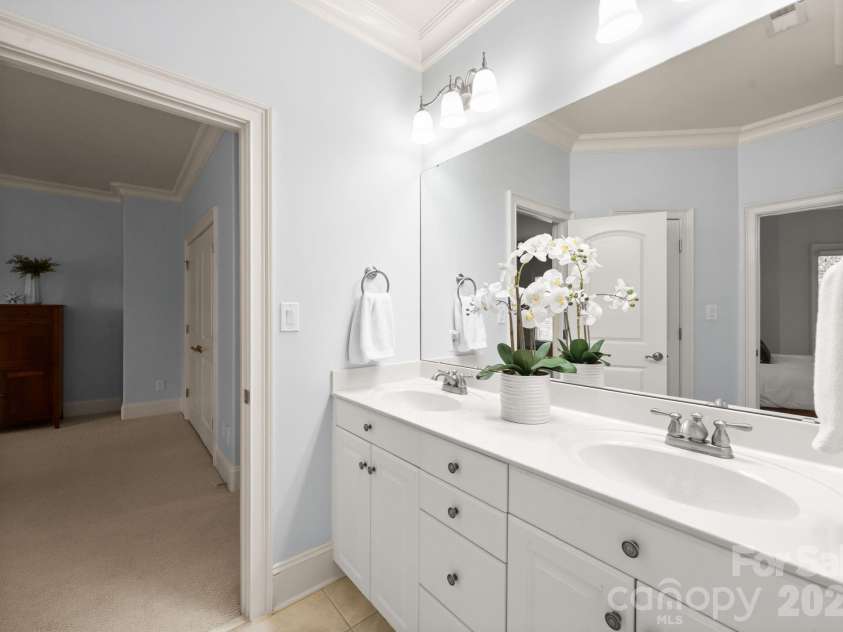6708 Larrisa Court, Charlotte, NC 28226.  MLS# CAR4349827, YatesRealty ID 4204. 