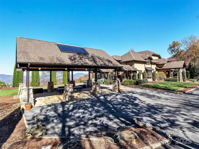 93 Lombard Street, Waynesville, NC 28786.  MLS# CAR4304075, YatesRealty ID 4204. 