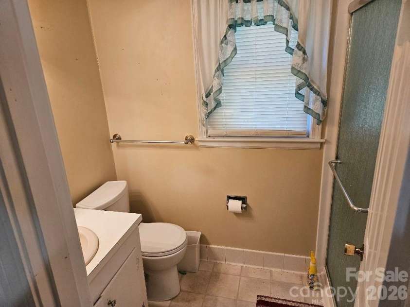 1210 Westover Circle, Rock Hill, SC 29732.  MLS# CAR4408213, YatesRealty ID 42041. 