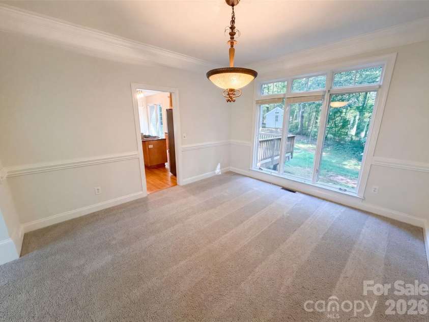 10124 Windtree Lane, Charlotte, NC 28215.  MLS# CAR4412602, YatesRealty ID 42042. 