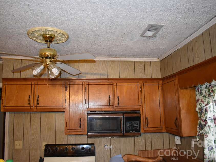 115 Weeks Road, Rutherfordton, NC 28139.  MLS# CAR4408582, YatesRealty ID 42043. 