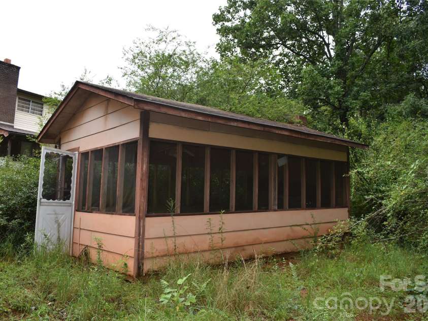 115 Weeks Road, Rutherfordton, NC 28139.  MLS# CAR4408582, YatesRealty ID 42043. 