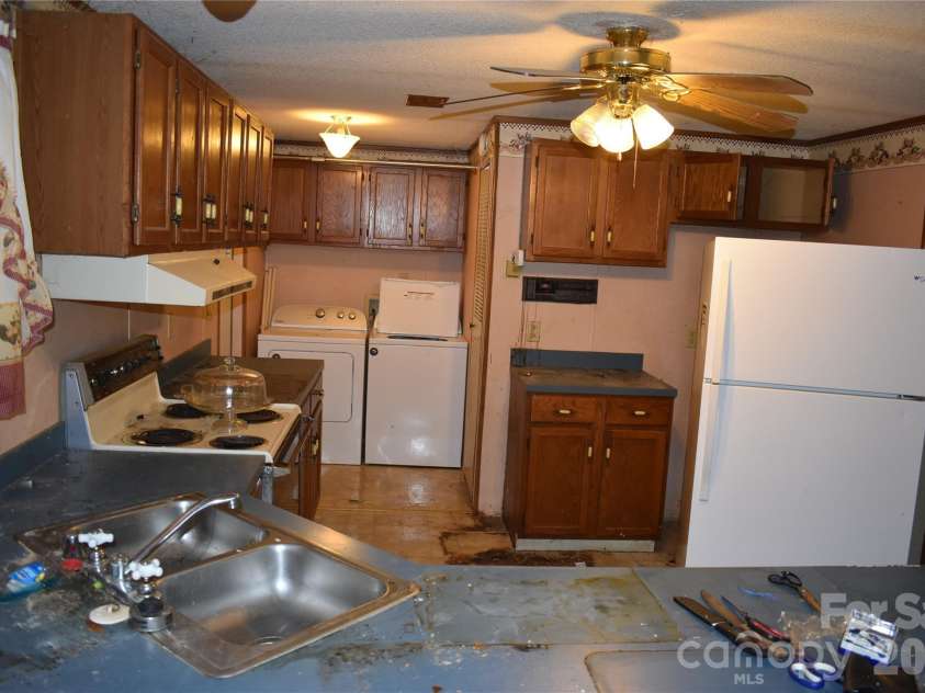 115 Weeks Road, Rutherfordton, NC 28139.  MLS# CAR4408582, YatesRealty ID 42043. 
