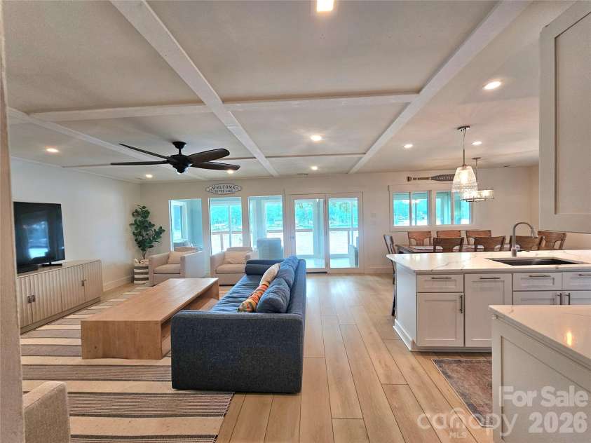 634 Pinehaven Drive, New London, NC 28127.  MLS# CAR4411174, YatesRealty ID 42046. 