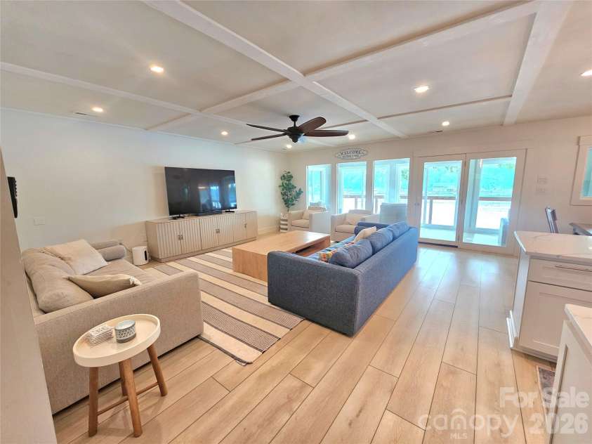 634 Pinehaven Drive, New London, NC 28127.  MLS# CAR4411174, YatesRealty ID 42046. 