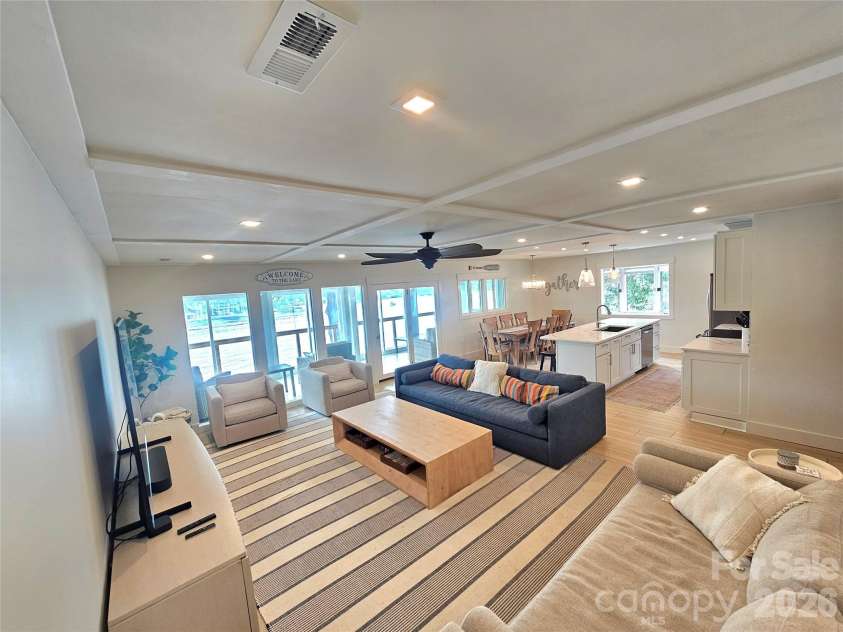 634 Pinehaven Drive, New London, NC 28127.  MLS# CAR4411174, YatesRealty ID 42046. 