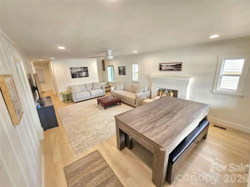634 Pinehaven Drive, New London, NC 28127.  MLS# CAR4411174, YatesRealty ID 42046. 