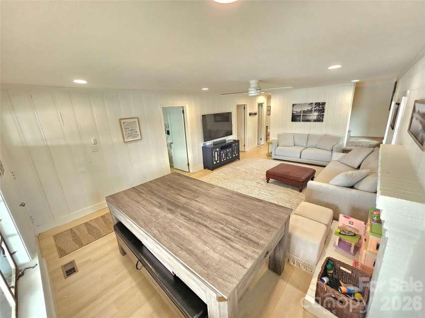 634 Pinehaven Drive, New London, NC 28127.  MLS# CAR4411174, YatesRealty ID 42046. 
