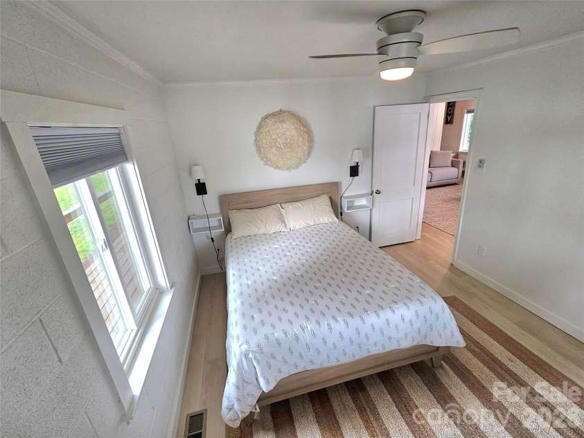 634 Pinehaven Drive, New London, NC 28127.  MLS# CAR4411174, YatesRealty ID 42046. 