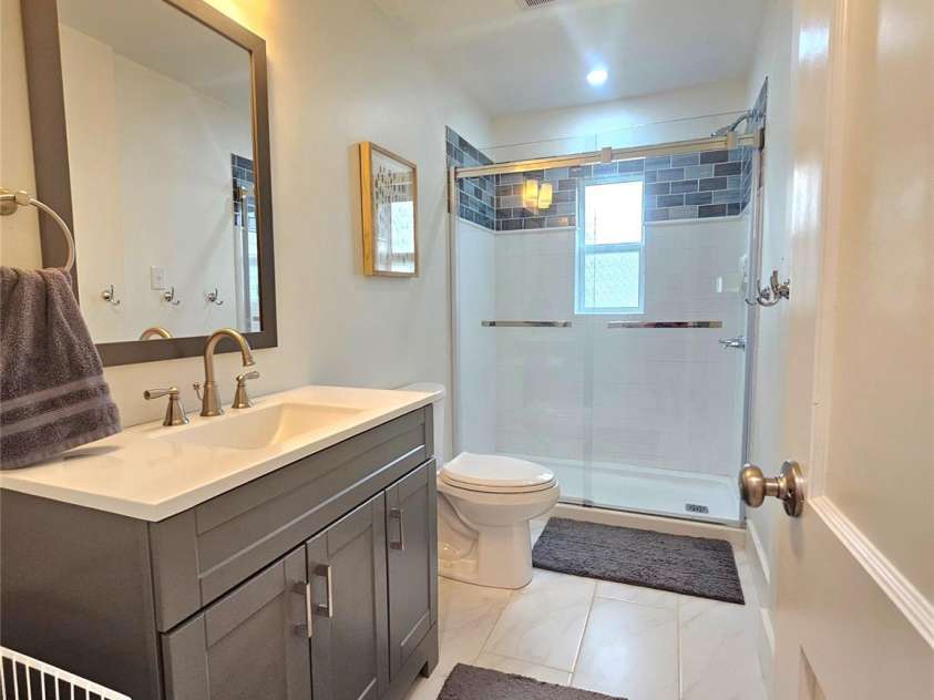 634 Pinehaven Drive, New London, NC 28127.  MLS# CAR4411174, YatesRealty ID 42046. 