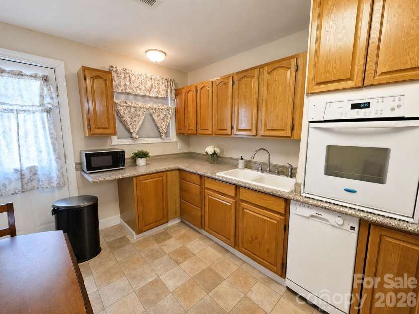 907 Sikes Mill Road, Monroe, NC 28110.  MLS# CAR4412371, YatesRealty ID 42048. Photo Enhanced