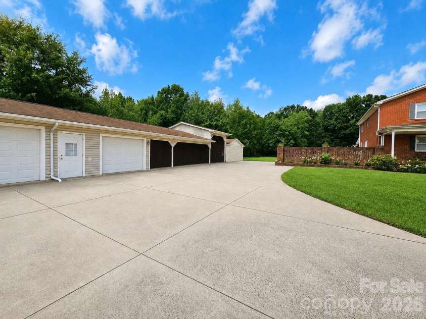 907 Sikes Mill Road, Monroe, NC 28110.  MLS# CAR4412371, YatesRealty ID 42048. Photo Enhanced