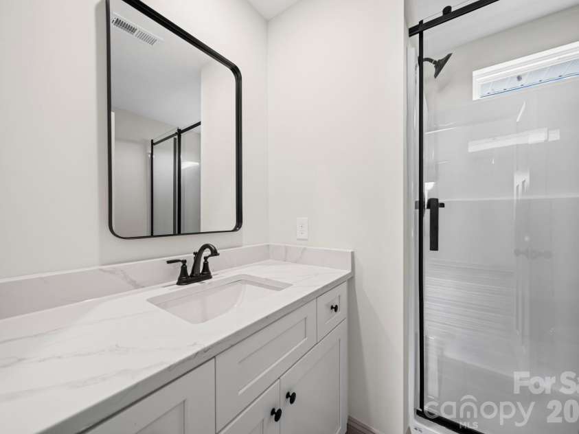 1655 Garnet Street, Kannapolis, NC 28083.  MLS# CAR4337586, YatesRealty ID 4205. 