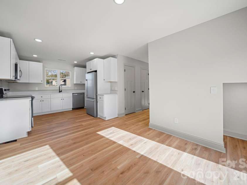 1655 Garnet Street, Kannapolis, NC 28083.  MLS# CAR4337586, YatesRealty ID 4205. 