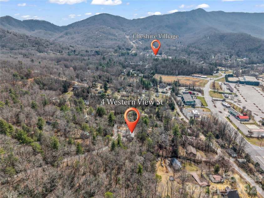 4 Western View Street, Black Mountain, NC 28711.  MLS# CAR4355063, YatesRealty ID 4205. 