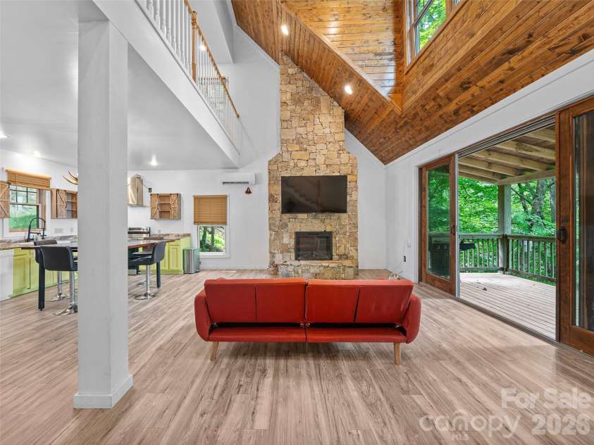 140 Falls Crossing Road, Burnsville, NC 28714.  MLS# CAR4393426, YatesRealty ID 42055. T & G CEILING