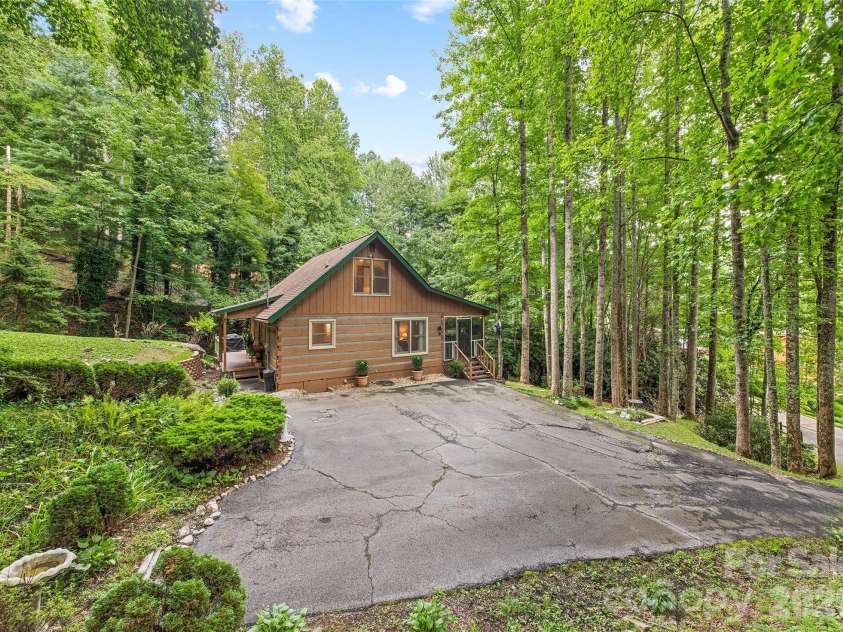 294 Laurel Branch Road, Maggie Valley, NC 28751.  MLS# CAR4411437, YatesRealty ID 42056. Large parking area