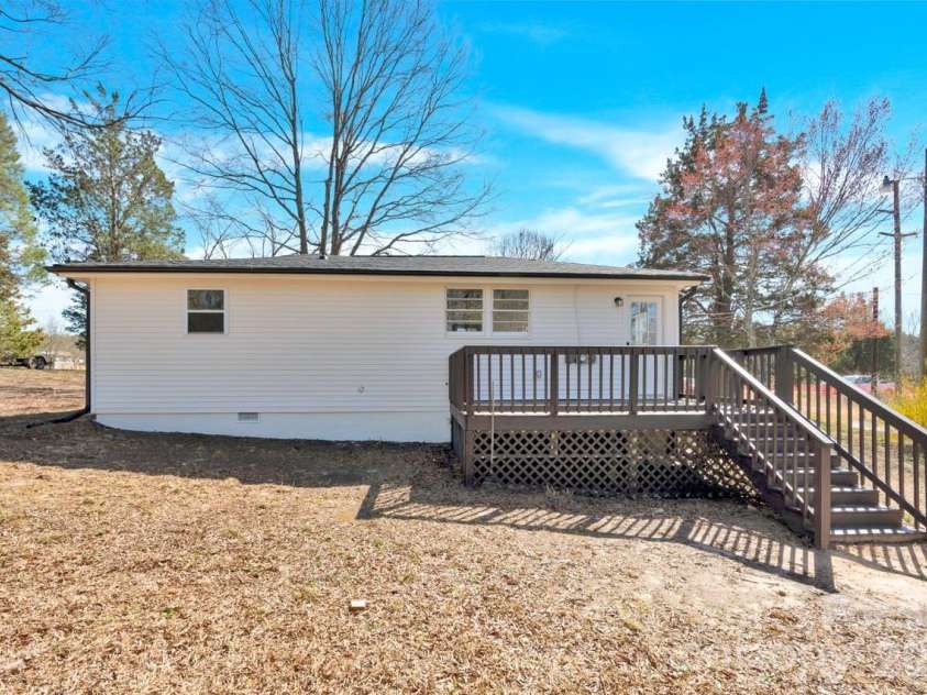 188 Bailey Road, Mooresville, NC 28117.  MLS# CAR4410534, YatesRealty ID 42057. 