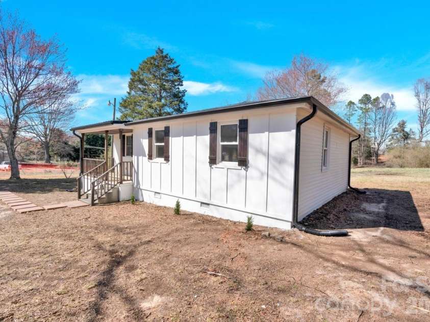 188 Bailey Road, Mooresville, NC 28117.  MLS# CAR4410534, YatesRealty ID 42057. 