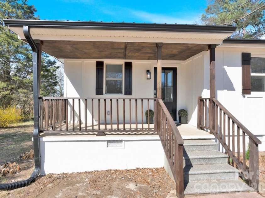 188 Bailey Road, Mooresville, NC 28117.  MLS# CAR4410534, YatesRealty ID 42057. 