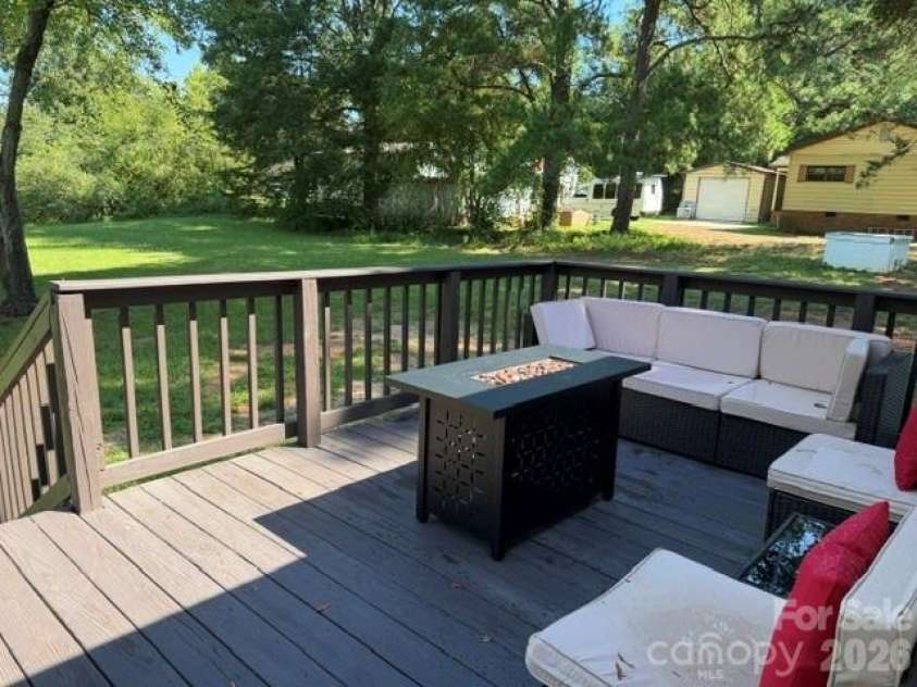 188 Bailey Road, Mooresville, NC 28117.  MLS# CAR4424225, YatesRealty ID 42057. 
