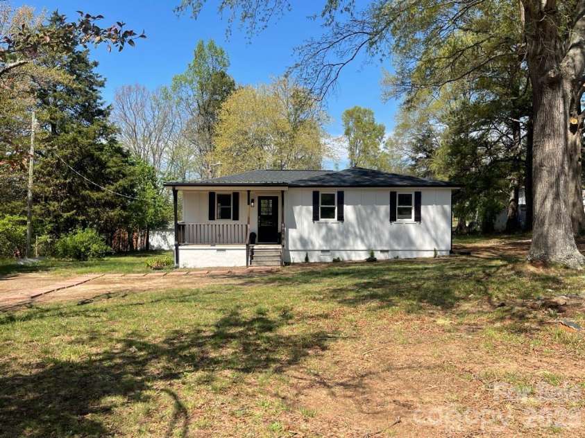 188 Bailey Road, Mooresville, NC 28117.  MLS# CAR4424225, YatesRealty ID 42057. 