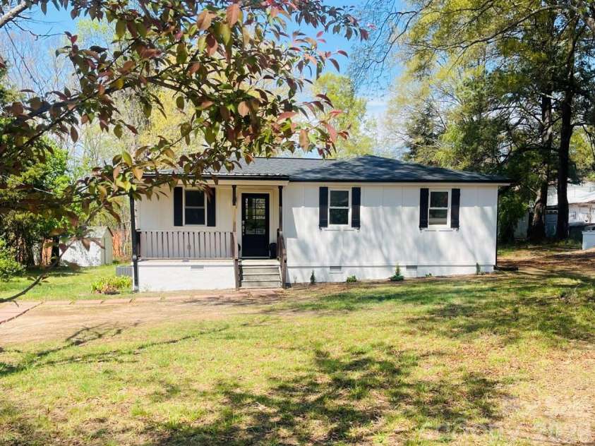 188 Bailey Road, Mooresville, NC 28117.  MLS# CAR4424225, YatesRealty ID 42057. 