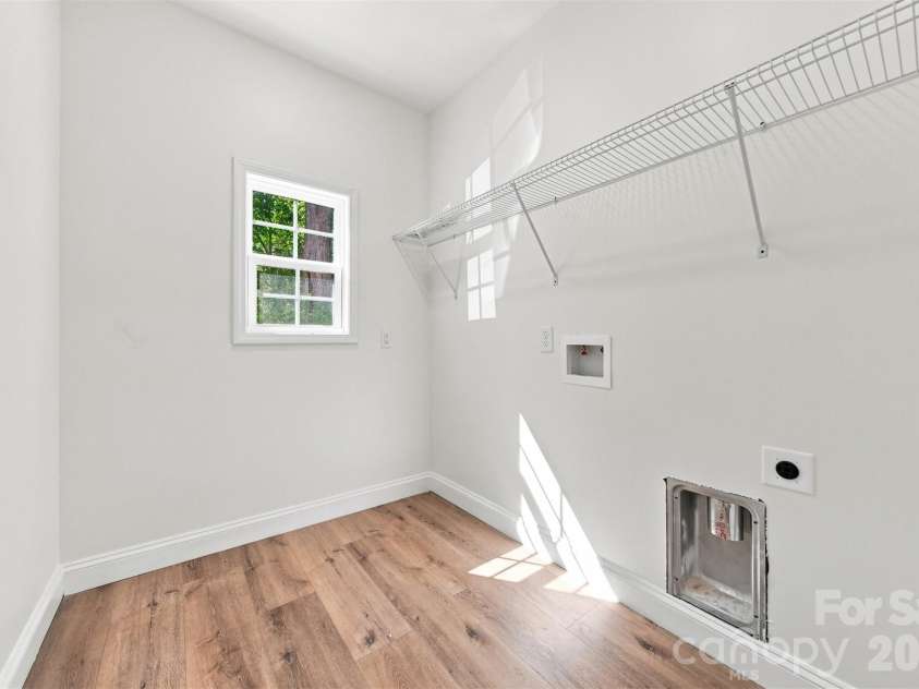 1694 Parsonage Lane, Newton, NC 28658.  MLS# CAR4406946, YatesRealty ID 42058. 