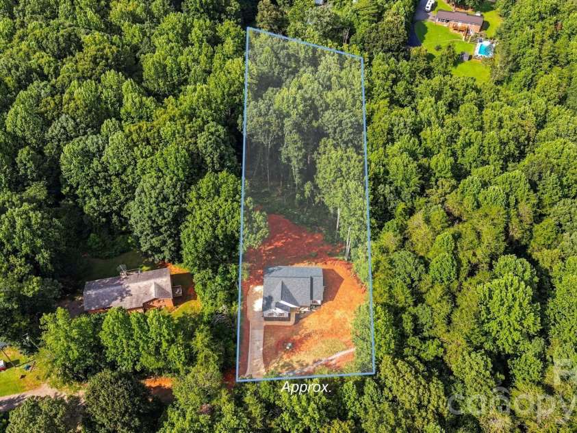 1694 Parsonage Lane, Newton, NC 28658.  MLS# CAR4406946, YatesRealty ID 42058. 