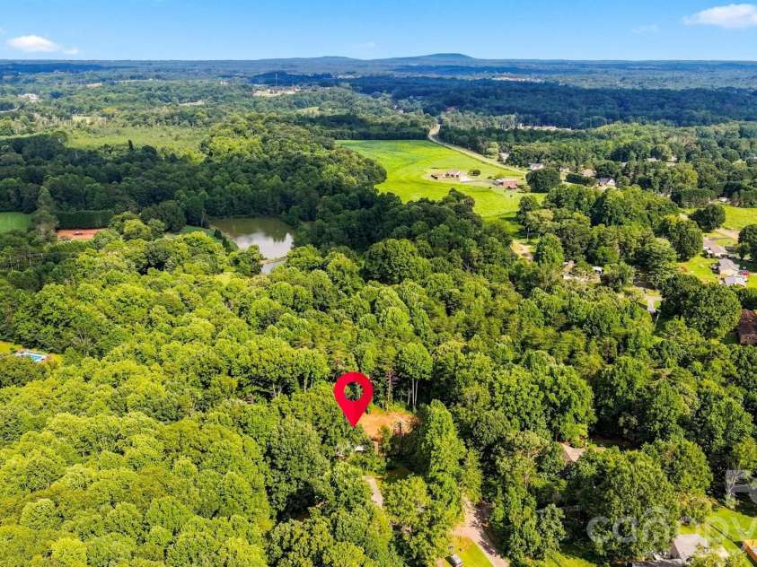 1694 Parsonage Lane, Newton, NC 28658.  MLS# CAR4406946, YatesRealty ID 42058. 