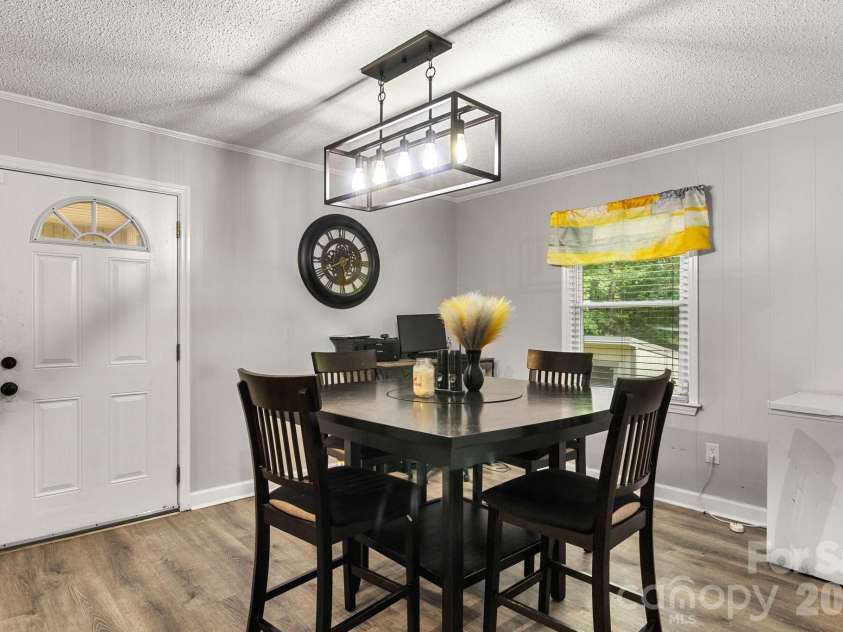 3104 University Drive, Lancaster, SC 29720.  MLS# CAR4405422, YatesRealty ID 42059. 