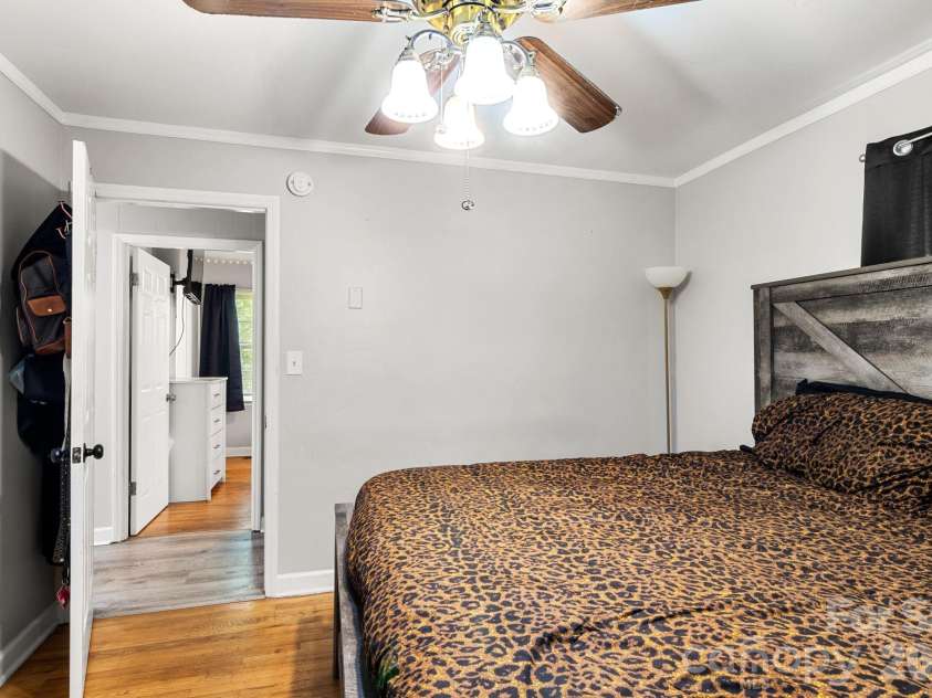 3104 University Drive, Lancaster, SC 29720.  MLS# CAR4405422, YatesRealty ID 42059. 