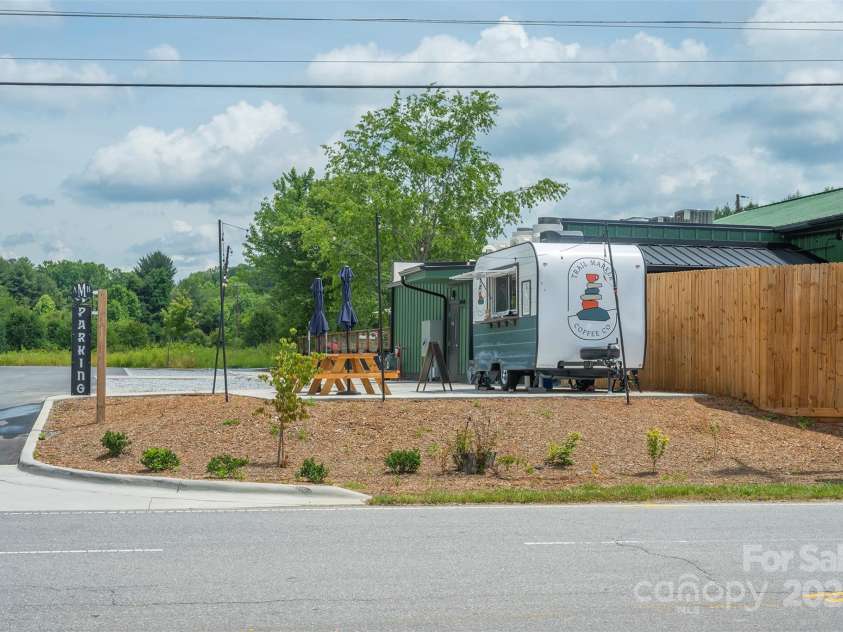 99999 Woodhen Way, Horse Shoe, NC 28742.  MLS# CAR4224774, YatesRealty ID 4206. Appalachian Brewing