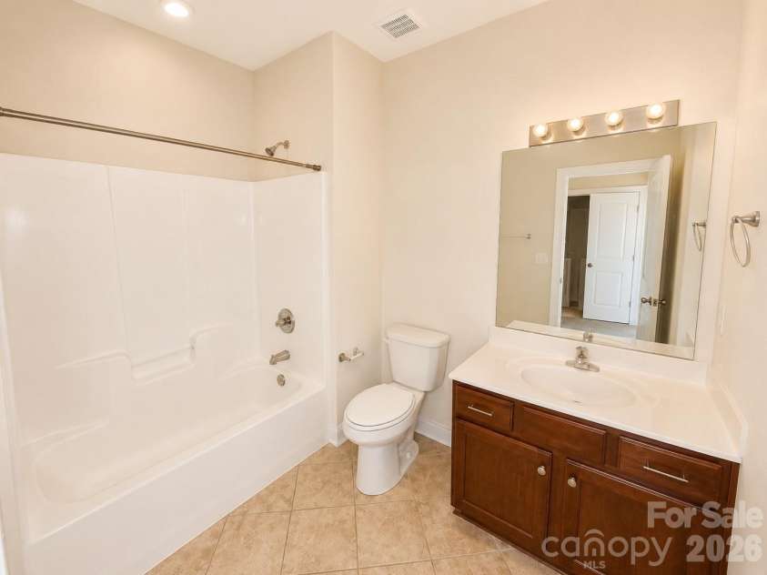 2304 Bonterra Boulevard, Indian Trail, NC 28079.  MLS# CAR4406663, YatesRealty ID 42062. Full Bath