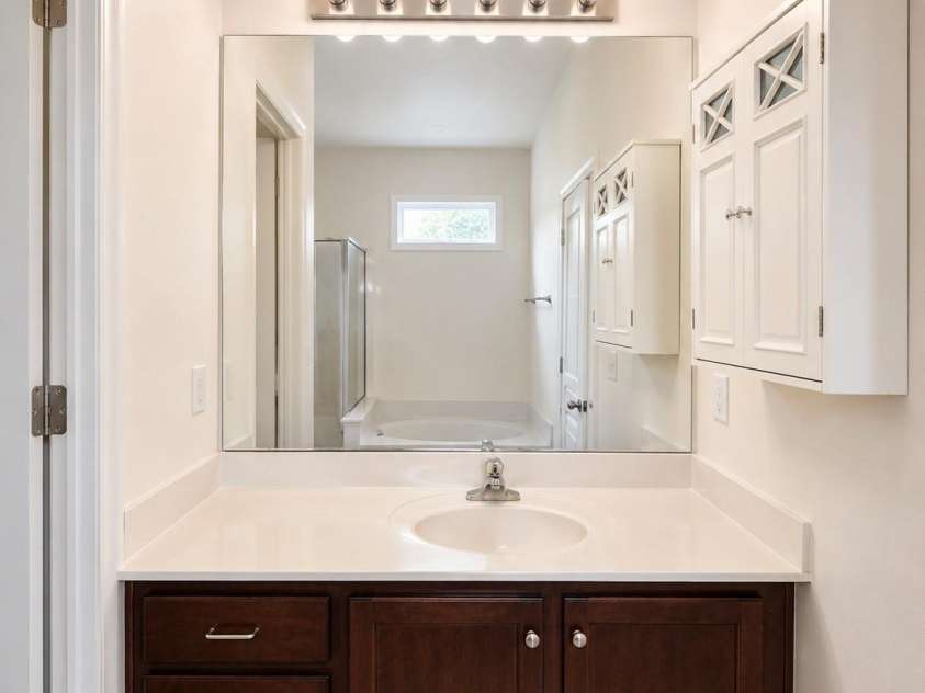 2304 Bonterra Boulevard, Indian Trail, NC 28079.  MLS# CAR4406663, YatesRealty ID 42062. Primary Bath