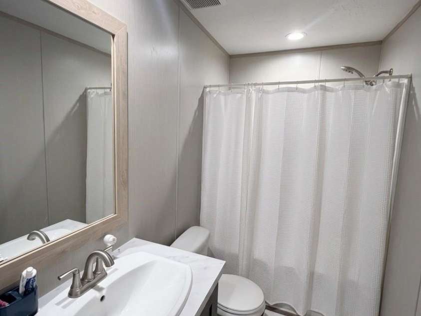 5351 Walter Lowman Road, Connelly Springs, NC 28612.  MLS# CAR4402109, YatesRealty ID 42064. Bathroom