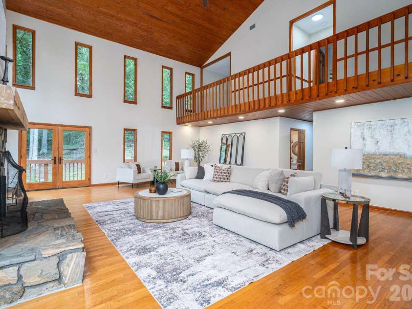 2525 Big Horn Drive, Morganton, NC 28655.  MLS# CAR4400302, YatesRealty ID 42066. 