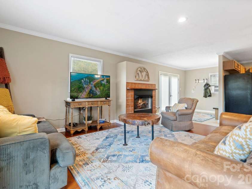 540 Duncan Creek Road, Fletcher, NC 28732.  MLS# CAR4410606, YatesRealty ID 42069. 
