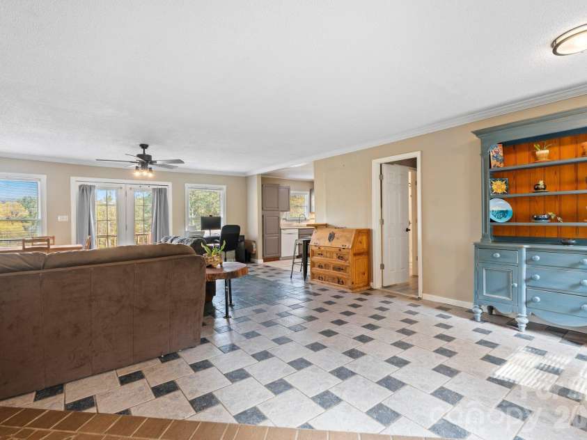 540 Duncan Creek Road, Fletcher, NC 28732.  MLS# CAR4410606, YatesRealty ID 42069. 