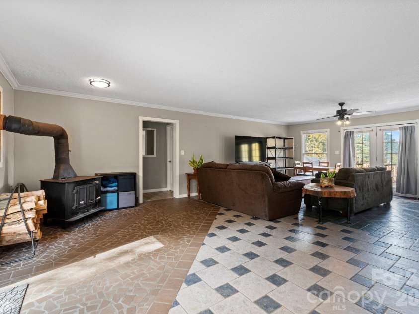 540 Duncan Creek Road, Fletcher, NC 28732.  MLS# CAR4410606, YatesRealty ID 42069. 