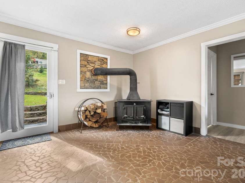 540 Duncan Creek Road, Fletcher, NC 28732.  MLS# CAR4410606, YatesRealty ID 42069. 