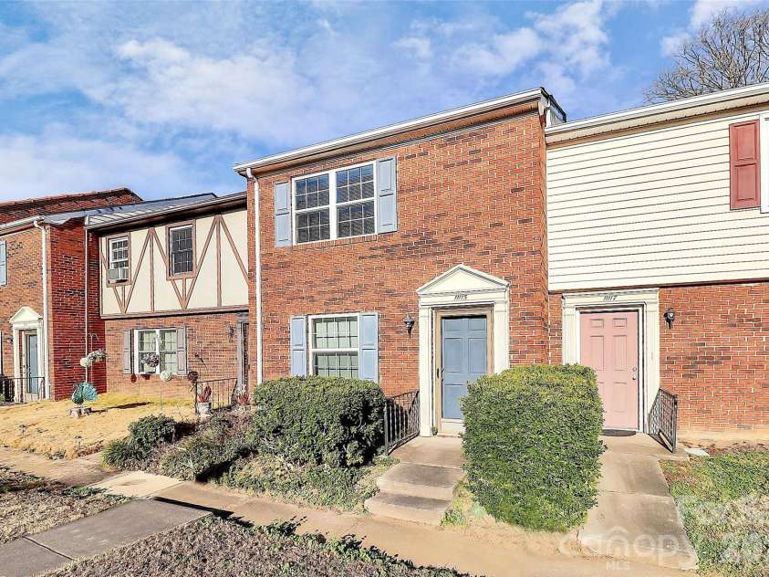 11115 Park Road, Charlotte, NC 28226.  MLS# CAR4337973, YatesRealty ID 4207. 