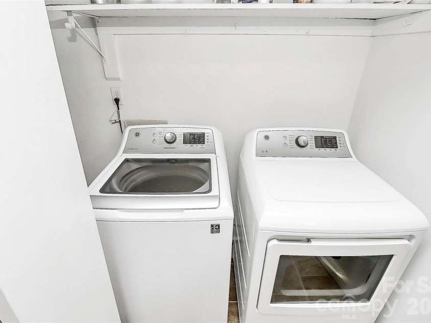 11115 Park Road, Charlotte, NC 28226.  MLS# CAR4337973, YatesRealty ID 4207. 