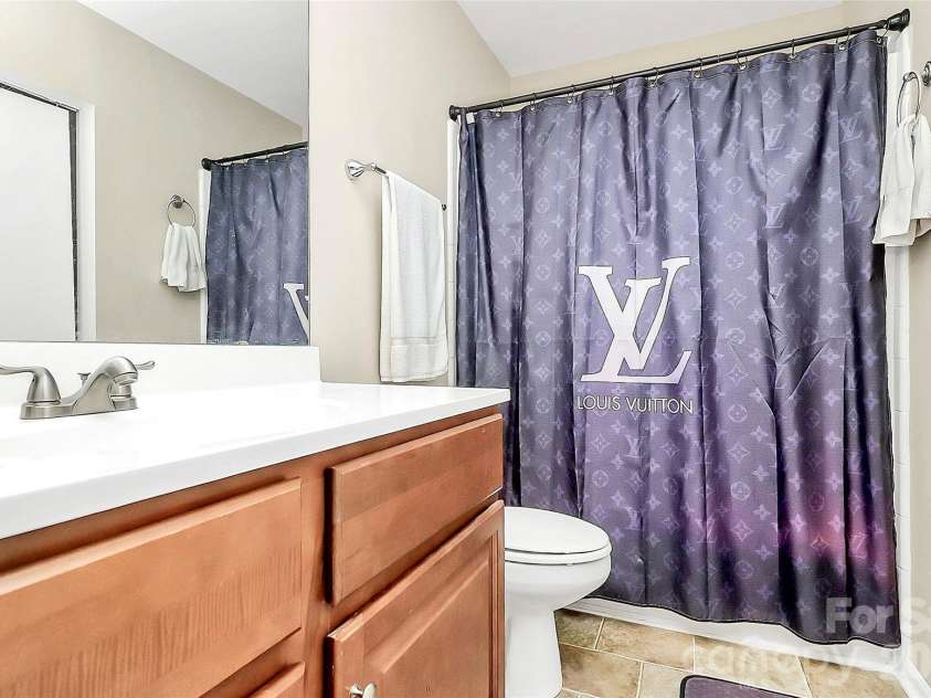 11115 Park Road, Charlotte, NC 28226.  MLS# CAR4337973, YatesRealty ID 4207. 