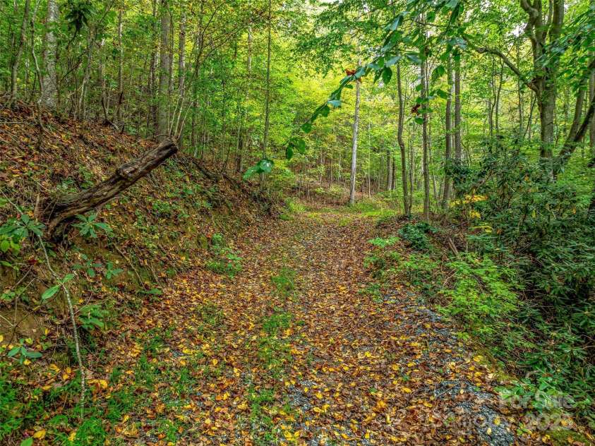 2725 Upper Brush Creek Road, Marshall, NC 28753.  MLS# CAR4197541, YatesRealty ID 4207. 