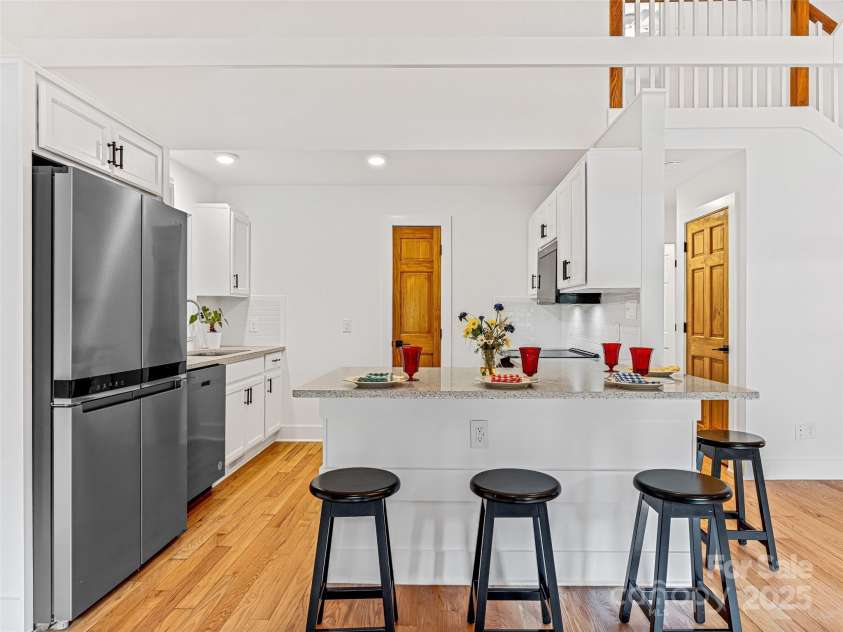 2725 Upper Brush Creek Road, Marshall, NC 28753.  MLS# CAR4197541, YatesRealty ID 4207. 