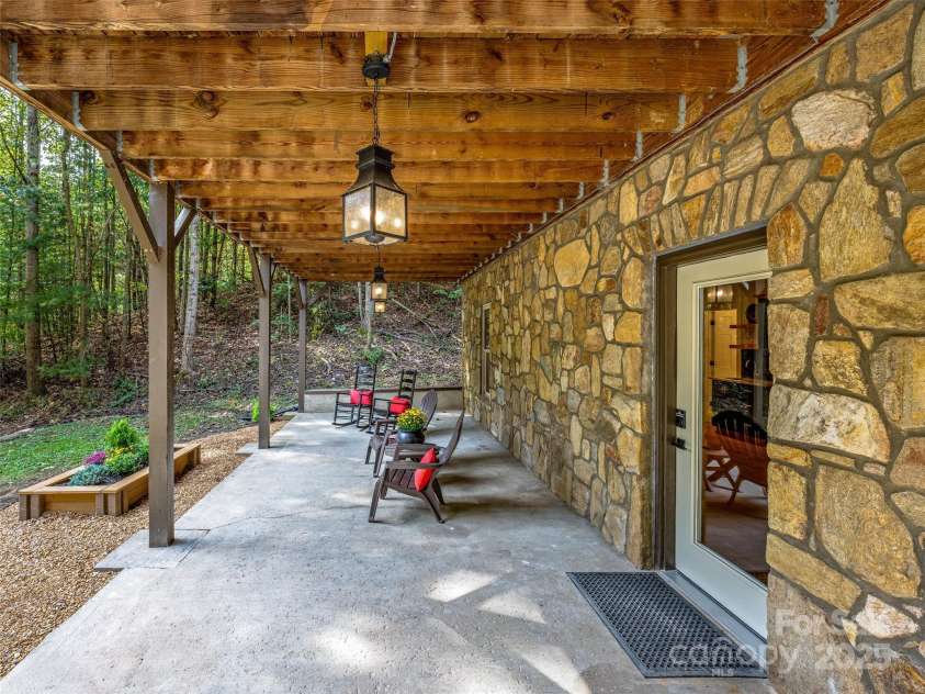 2725 Upper Brush Creek Road, Marshall, NC 28753.  MLS# CAR4197541, YatesRealty ID 4207. 